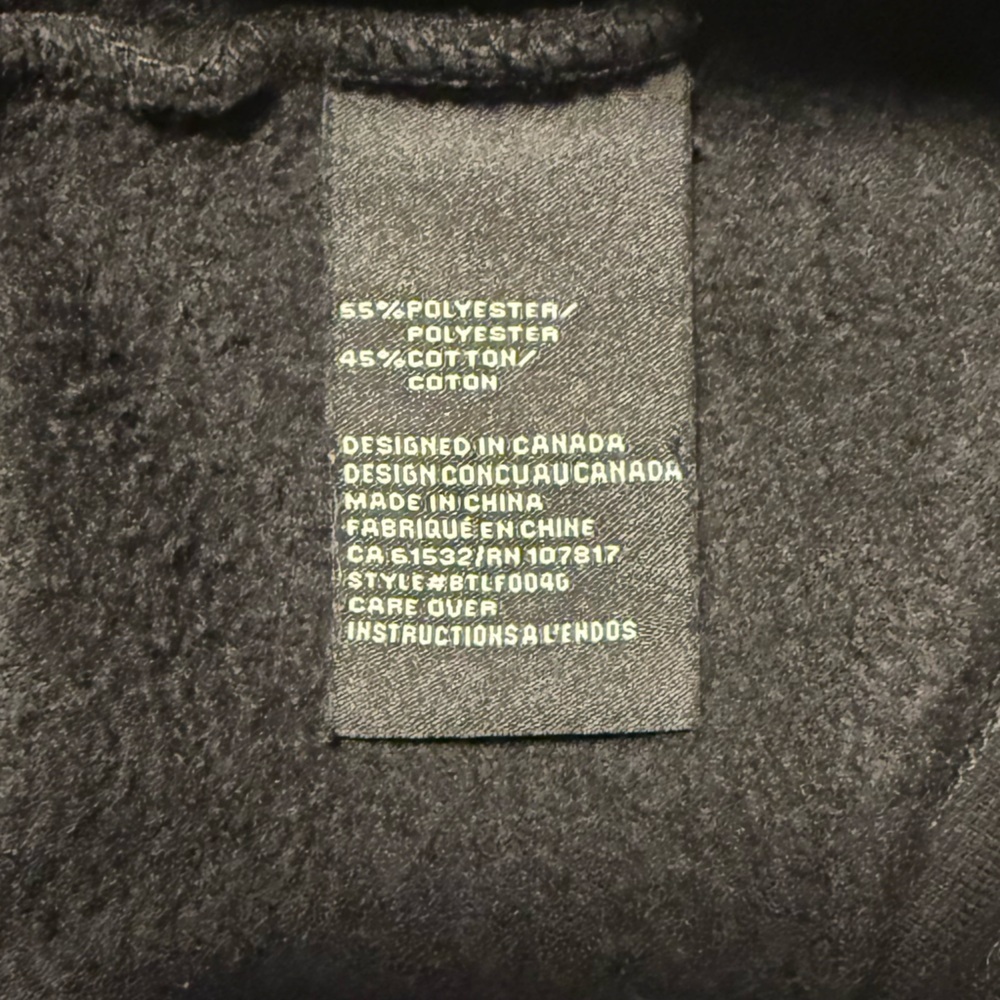 🍷🖤 Brunette the Label ‘This Wine is Making Me Awesome’ Black Crewneck Sweatshirt - Picture 7 of 8